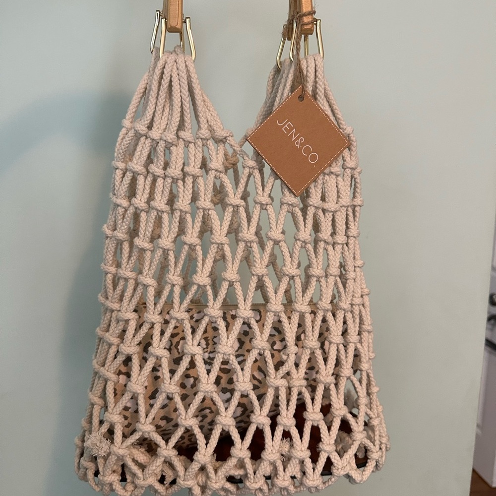 NWT Jen & Co open net rope tote bag natural w/ wood handles & zip pouch - Picture 2 of 2
